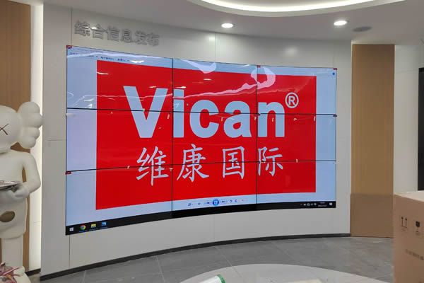 拼接屏產品怎么樣，一套拼接屏包括哪些設備