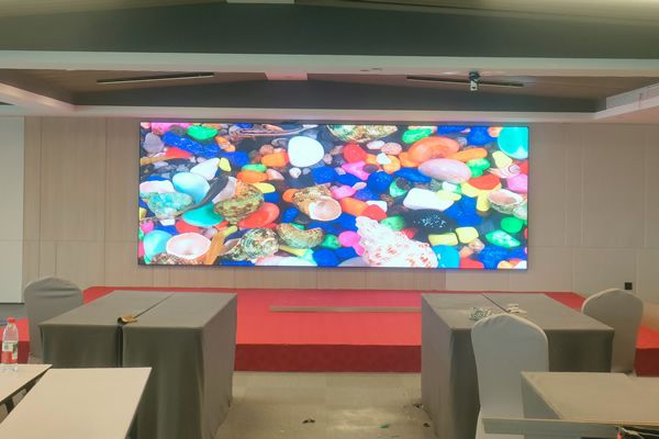 虛擬拍攝與數(shù)字文旅成新藍(lán)海，LED顯示技術(shù)重構(gòu)內(nèi)容生產(chǎn)與體驗(yàn)邊界